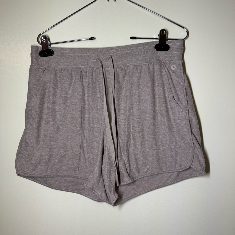 Danskin Women's Tan/Gray Athletic Shorts